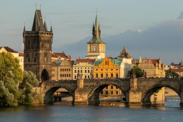 Prag: Doppel- oder Zweibettzimmer für 2 Personen inkl. Frühstück im Royal Court Hotel