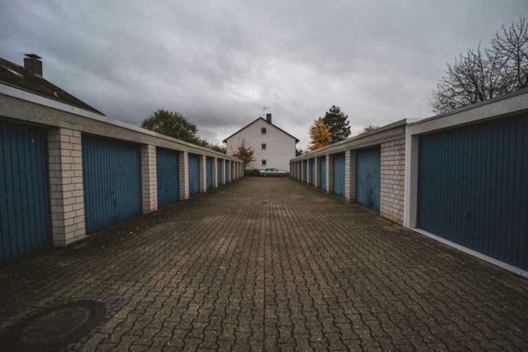 Das Museum für Thüringer Volkskunde sucht für die bevorstehende Ausstellung „Garagen-Geschichten“