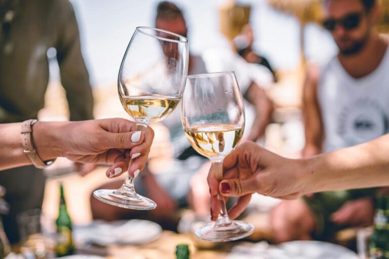 Genussvolle Thüringer Weinabende im Herzen Gothas
