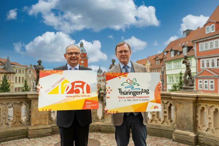Bodo Ramelow und Knut Kreuch geben den Startschuss für den Thüringentag 2025