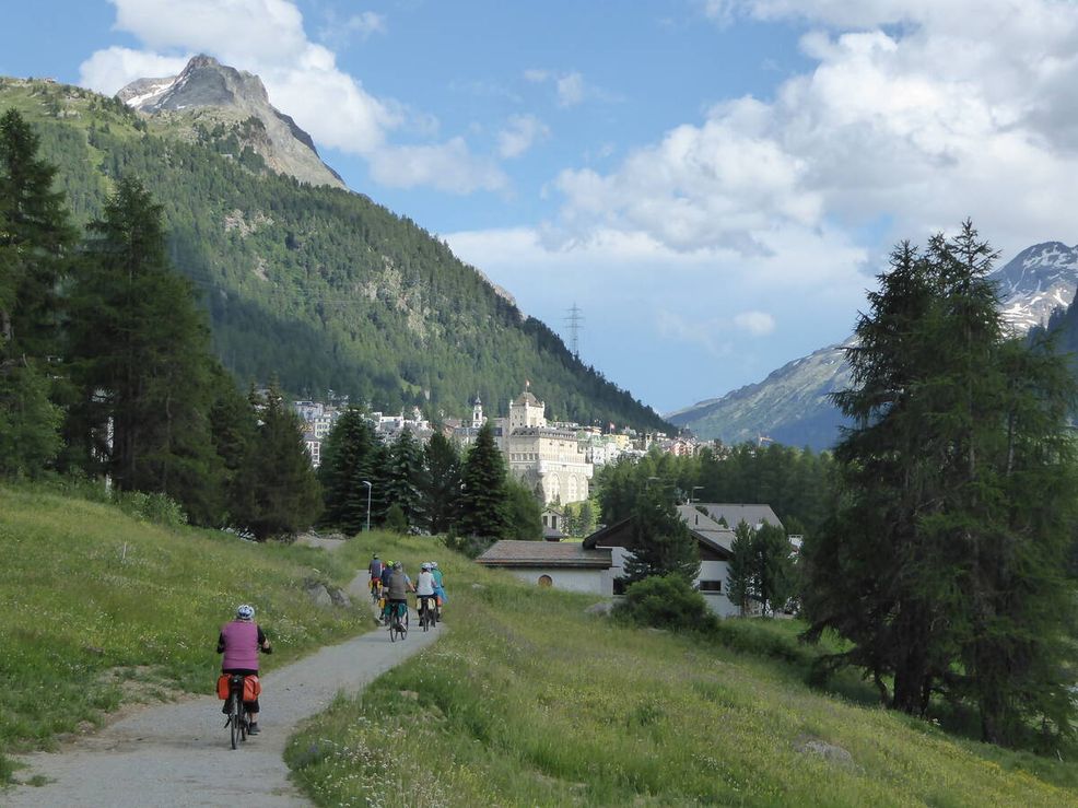 Schweiz - Engadin per Rad & Bahn